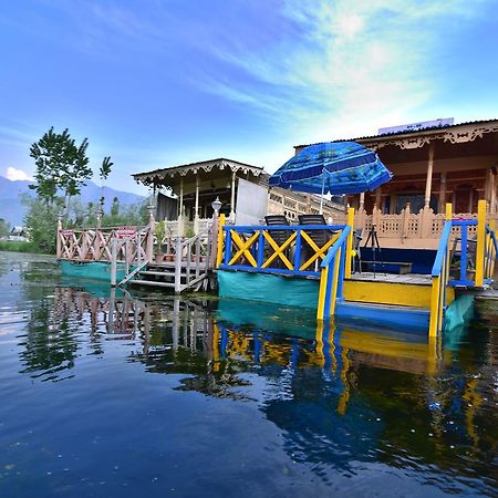 Hotel Golden Hopes Group Of Houseboats Srīnagar Esterno foto