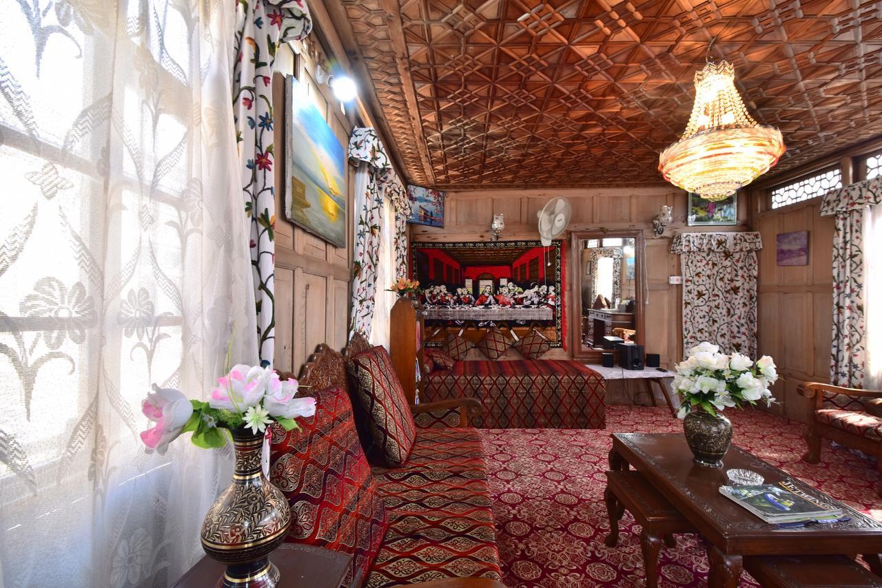 Hotel Golden Hopes Group Of Houseboats Srīnagar Esterno foto
