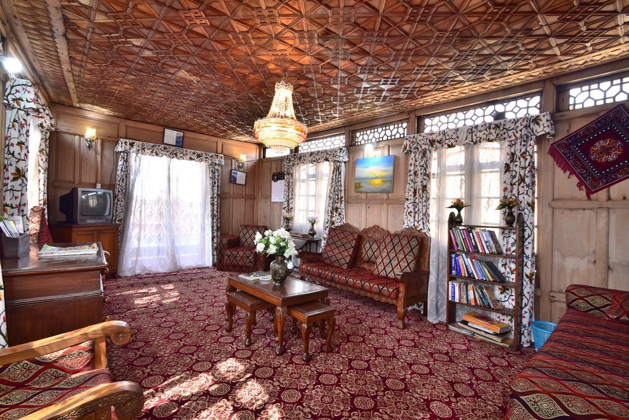 Hotel Golden Hopes Group Of Houseboats Srīnagar Esterno foto